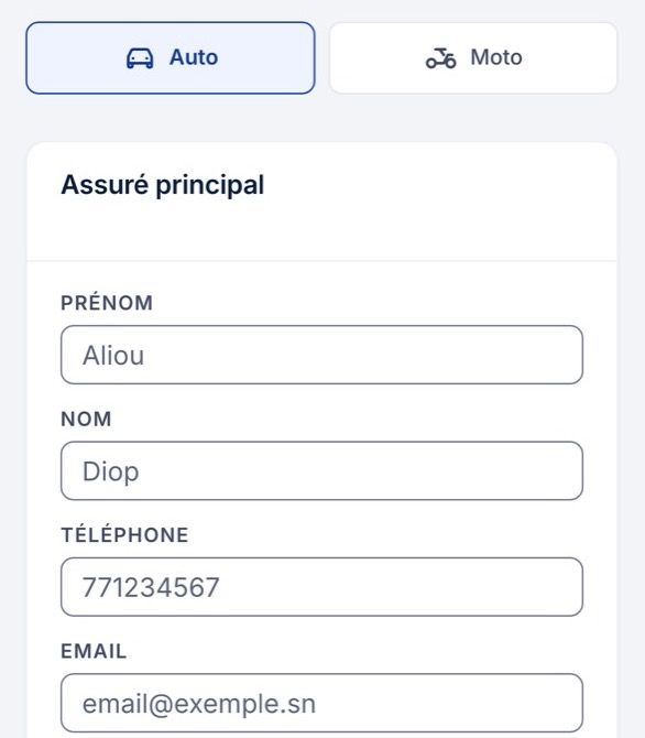 Le calculateur de prime d'OTTO sur un téléphone : choix entre auto et moto, puis les coordonnées de l'assuré.